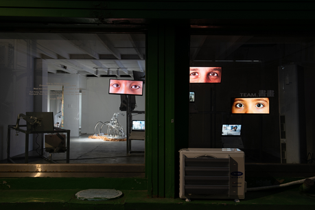 용산 재개발구역, 감각적 현대미술 전시장으로 변신