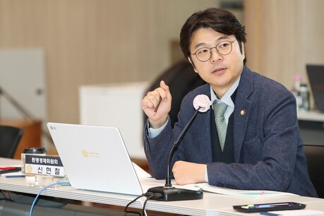 하루 한 번 ‘애국심 리필’ 필요한 까닭