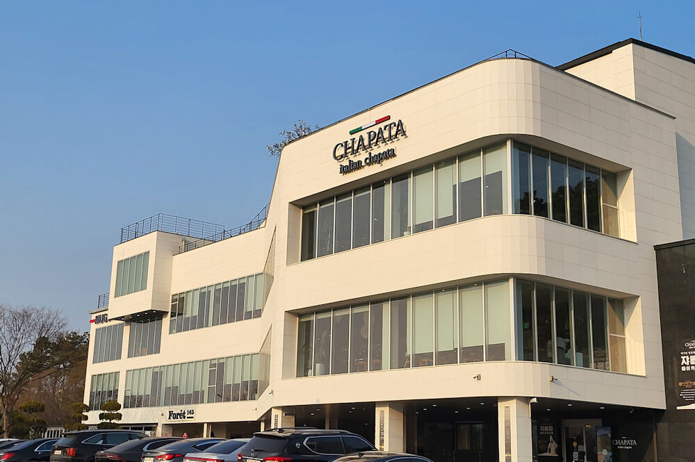 파주 대형카페, 전시 결합 복합문화공간 확장 주목